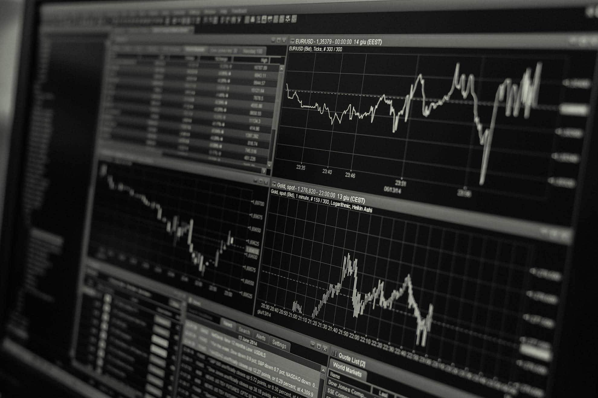 Aiuto e assistenza cepu nella preparazione e recupero esami universitari di micro e macro economia